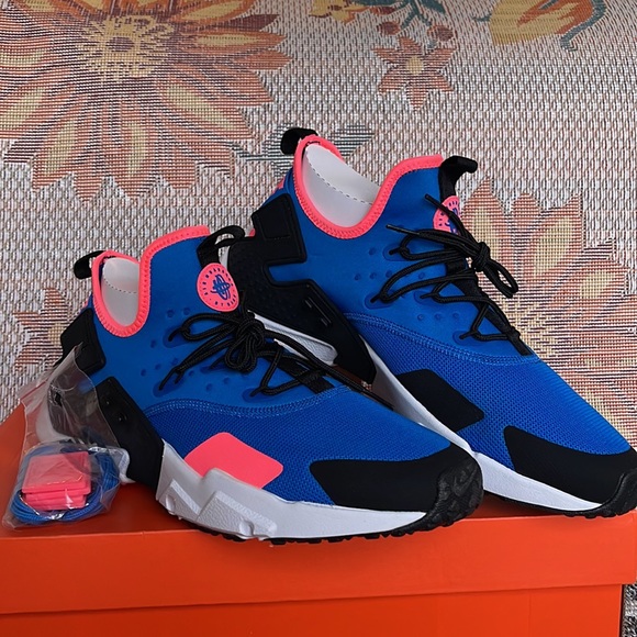 NIKE Men’s AIR HUARACHE DRIFT
BLUE NEBULA/BLACK
AH7334 403 Sneakers Athletic - Picture 5 of 16